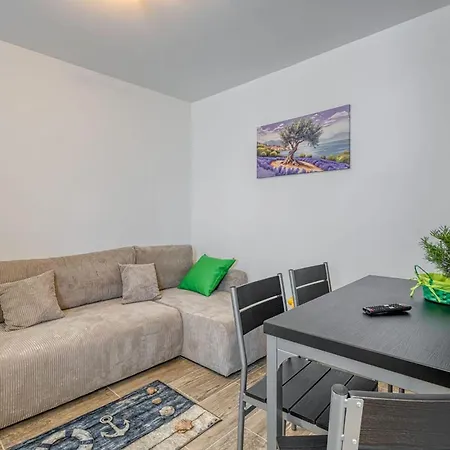 בית נופש Awesome In With Wifi *